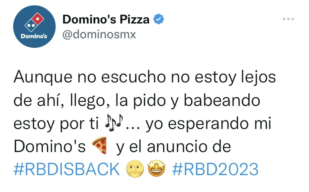 Foto da tela de post da Domino's Pizza no X "cantando" música da banda RBD.
