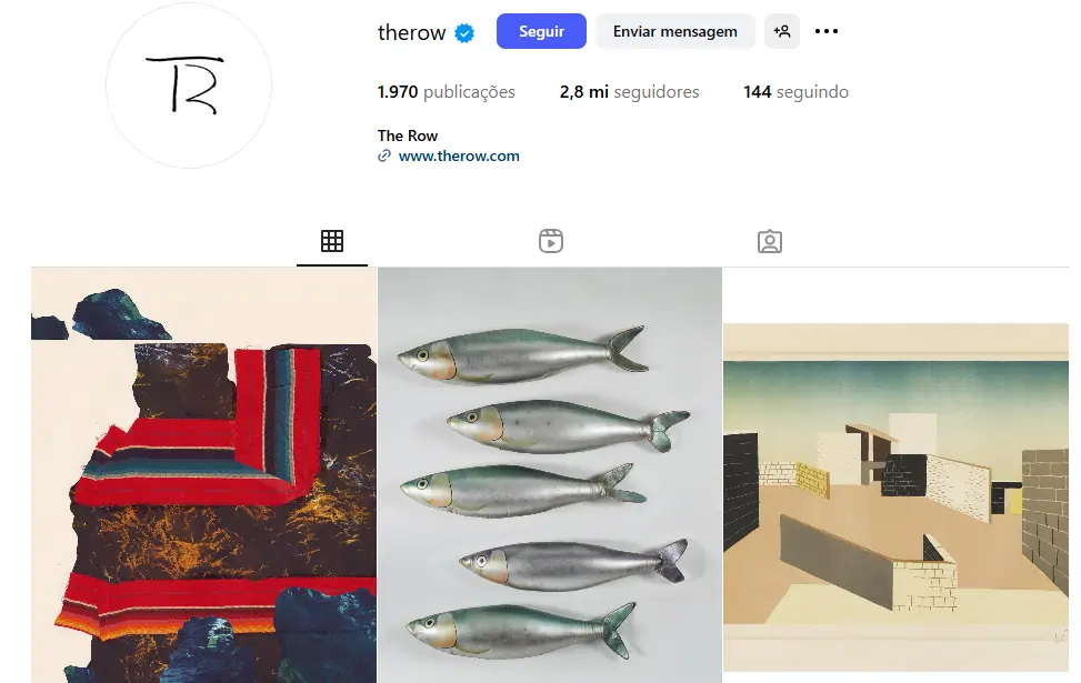 Foto de tela da página do Instagram da The Row mostrando o seu posicionamento de marca.